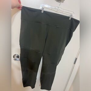 Old Navy active leggings 4x